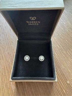 Warren James Silver Halo Stud Earrings new